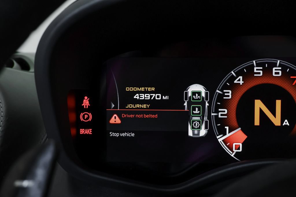 Used 2018 McLaren 570S Spider RWD image 38