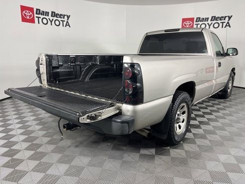 Used 2006 Chevrolet Silverado 1500 W/T image 13