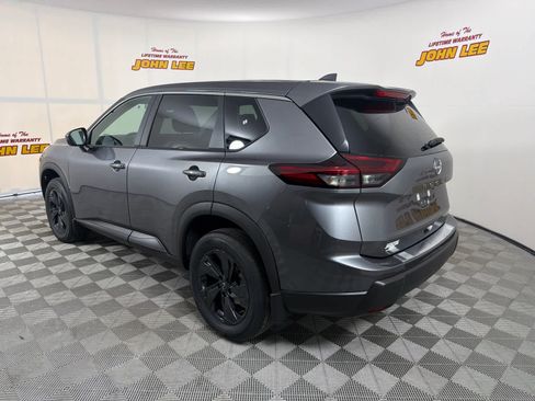 New 2026 Nissan Rogue SV FWD image 3
