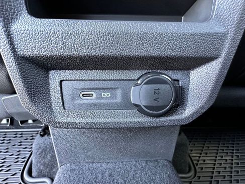 Used 2021 Volkswagen Tiguan SE R-Line AWD/4WD image 24