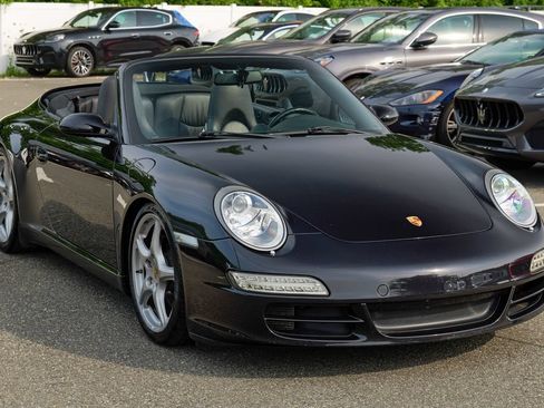 Used 2006 Porsche 911 Carrera RWD image 17