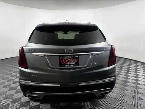 Used 2022 Cadillac XT5 Premium Luxury image 14