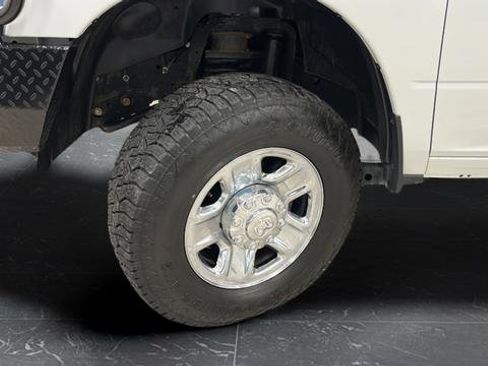Used 2023 RAM 2500 Tradesman image 28