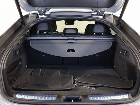 Used 2024 Mercedes-Benz GLC 300 4MATIC image 14
