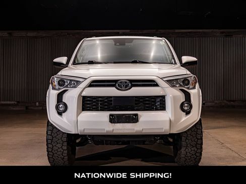 Used 2021 Toyota 4Runner SR5 image 4