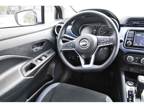 Certified 2025 Nissan Versa SV w/ Trunk Package image 8