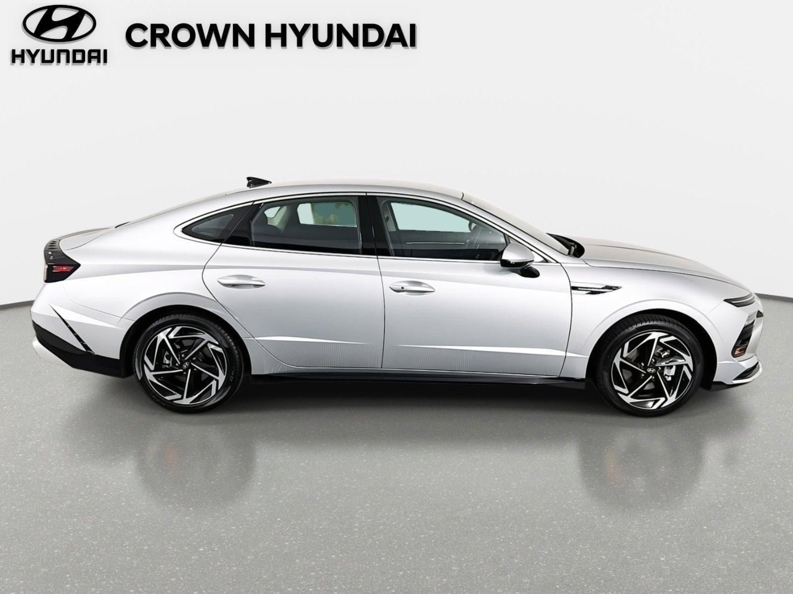 New 2026 Hyundai Sonata SEL FWD image 4