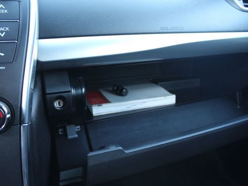 Used 2016 Toyota Camry SE image 26