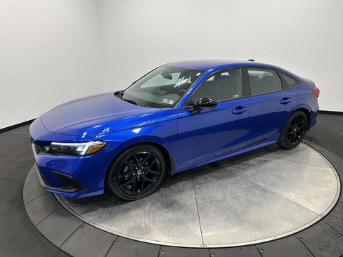 Certified 2024 Honda Civic Sport image 4