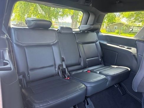 New 2026 Ford Expedition Platinum w/ Stealth Performance Package AWD/4WD image 16