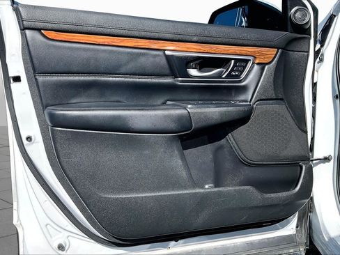 Used 2021 Honda CR-V Touring image 22