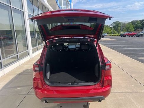 Used 2024 Ford Escape ST-Line Select w/ Tech Pack #1 AWD/4WD image 5