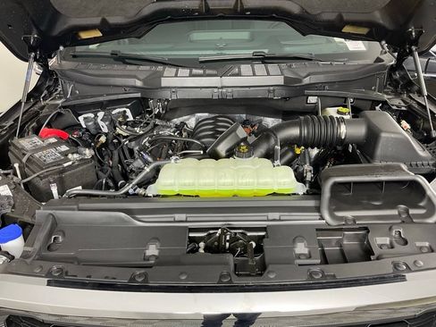 New 2026 Ford F150 Lariat w/ Equipment Group 502A High AWD/4WD image 9