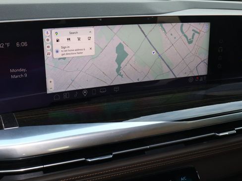 Used 2025 Cadillac Escalade Premium Luxury image 29