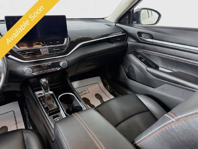 Used 2023 Nissan Altima 2.5 SR AWD/4WD image 23