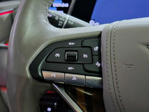 Used 2022 Cadillac Escalade Sport Platinum image 36