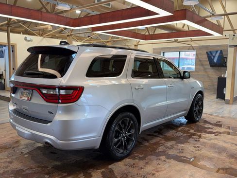 Used 2025 Dodge Durango R/T w/ Blacktop Package image 3