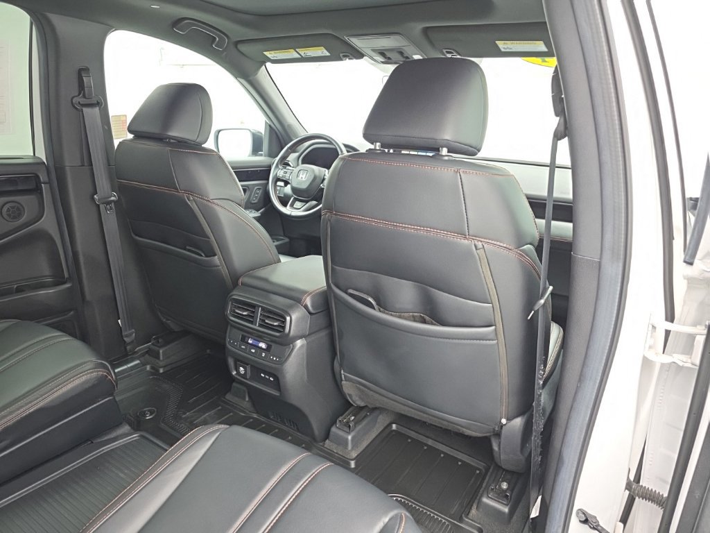 Used 2024 Honda Pilot TrailSport image 50