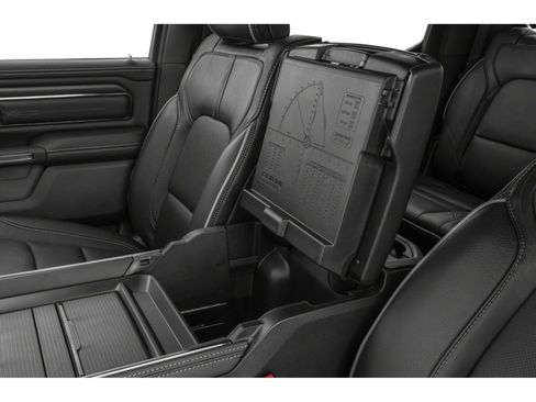 Used 2022 RAM 1500 Limited AWD/4WD image 9