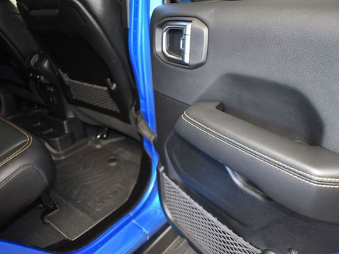 Used 2024 Jeep Wrangler Sahara w/ Technology Group image 22