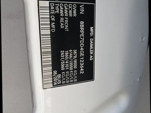 Used 2016 Mercedes-Benz Sprinter 2500 image 28