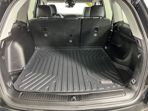 Used 2023 Jeep Grand Cherokee Limited image 42