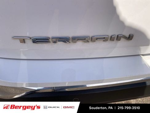 Used 2023 GMC Terrain SLT FWD image 36