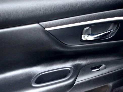 Used 2015 Nissan Altima 2.5 S w/ Power Driver Seat Package image 21