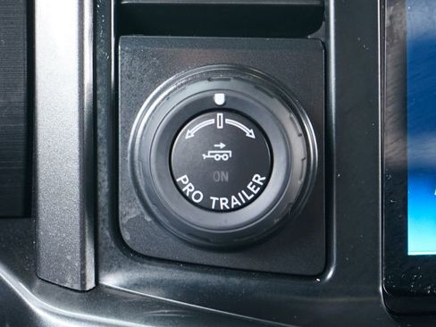 Used 2022 Ford F150 XLT w/ Equipment Group 302A High AWD/4WD image 29