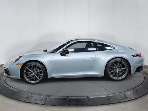 Certified 2024 Porsche 911 Carrera T RWD image 2