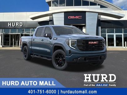 New 2026 GMC Sierra 1500 Elevation w/ Elevation Premium Package