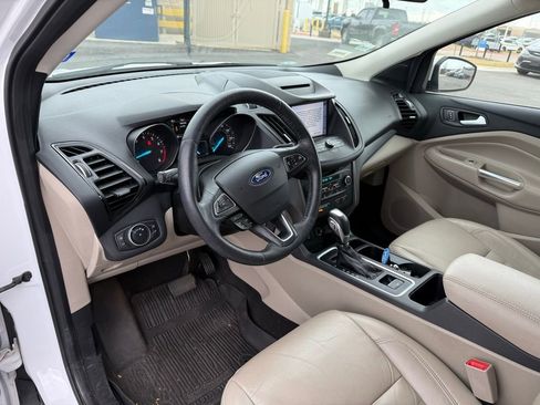 Used 2018 Ford Escape SEL image 7