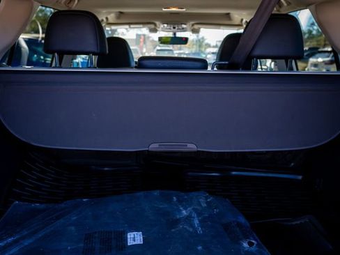 Used 2022 Subaru Outback Limited image 19