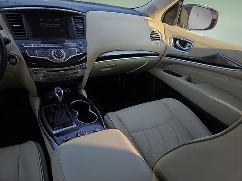 Used 2020 INFINITI QX60 Luxe w/ Essential Package FWD image 12