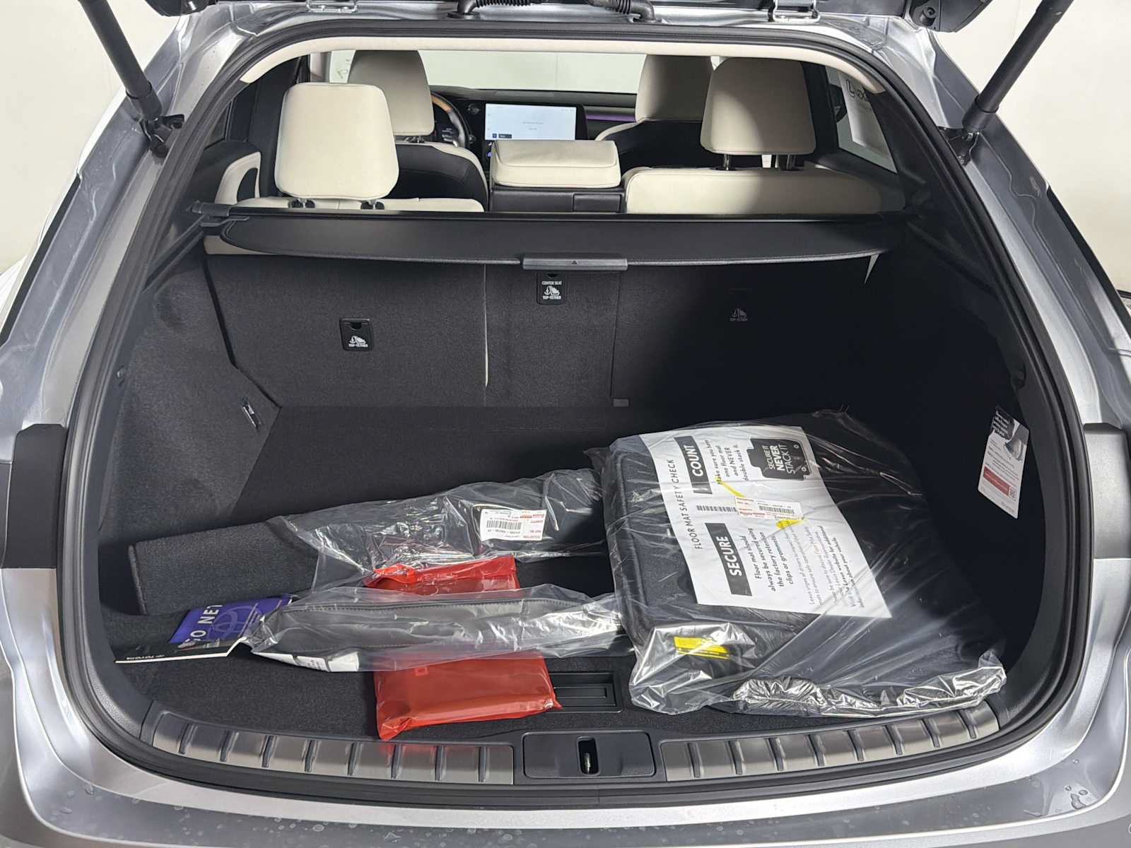 New 2026 Lexus RX 350 Premium Plus w/ Accessory Package (Z1) FWD image 8