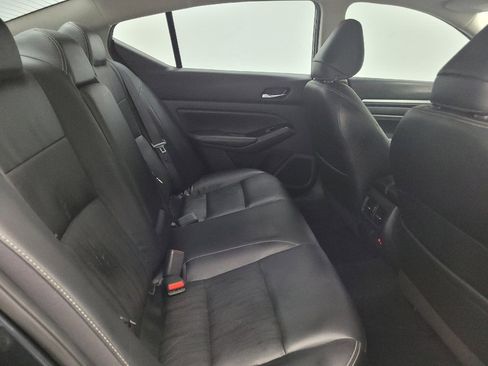 Used 2020 Nissan Altima 2.0 Platinum image 19