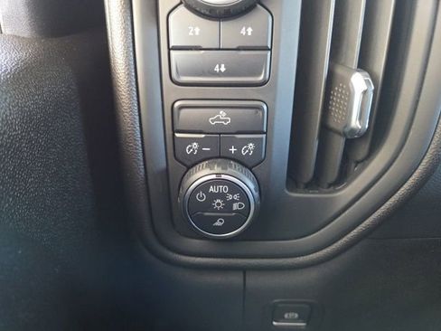Used 2022 Chevrolet Silverado 2500 Custom w/ Custom Value Package AWD/4WD image 60