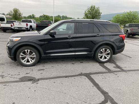Used 2020 Ford Explorer Platinum w/ Premium Technology Package AWD/4WD image 4