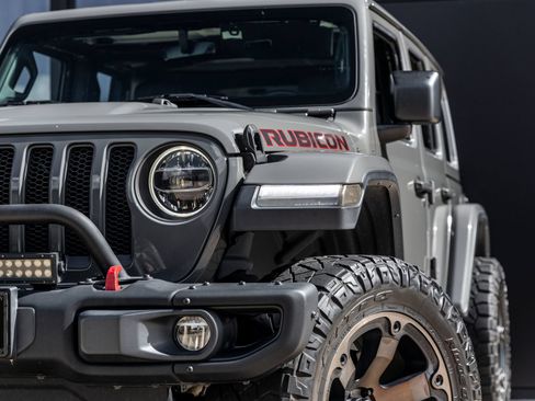 Used 2021 Jeep Wrangler Unlimited Rubicon AWD/4WD image 16