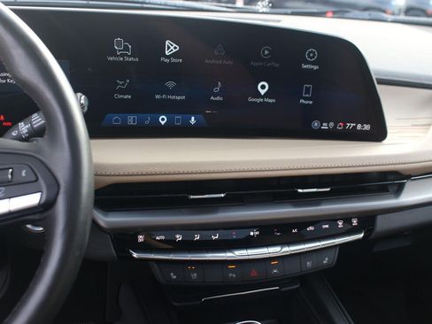 Used 2024 Cadillac XT4 Premium Luxury FWD image 21