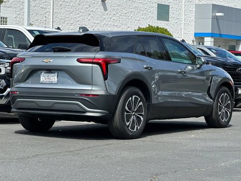 Used 2026 Chevrolet Blazer EV LT FWD image 5