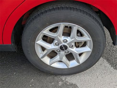 Used 2024 Kia Soul LX w/ Option Group 015 image 21