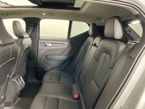 New 2026 Volvo XC40 B5 Plus w/ Protection Package Premier image 39