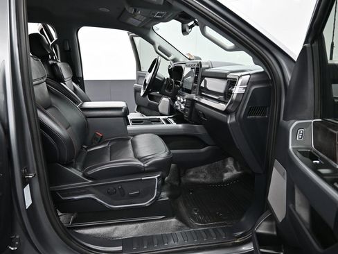 Used 2024 Ford F350 Lariat w/ Lariat Ultimate Package image 18