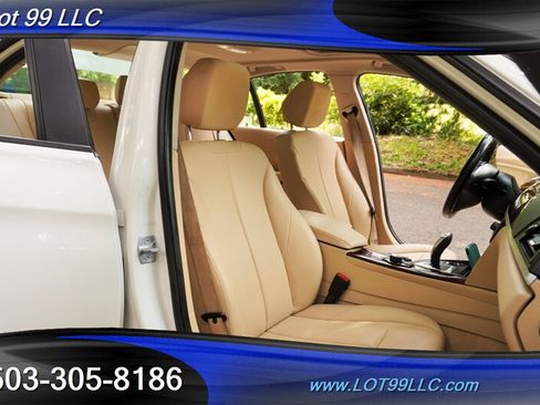 Used 2013 BMW 328i xDrive Sedan AWD/4WD image 19