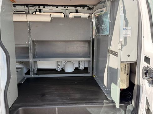 Used 2016 Chevrolet Express 3500 w/ Express Access Plus Package RWD image 7