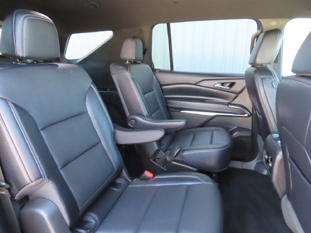 Used 2026 Chevrolet Traverse LT AWD/4WD image 30