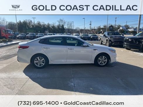 Used 2018 Kia Optima LX image 4