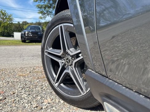 New 2026 Mercedes-Benz GLS 450 4MATIC image 16