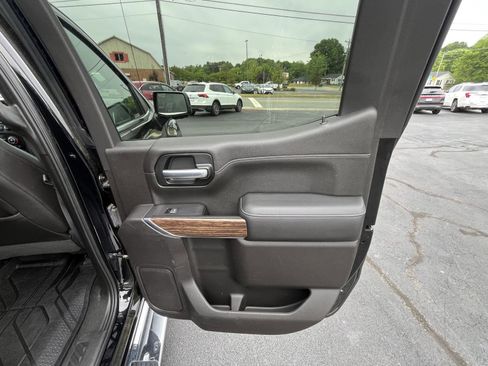Used 2019 Chevrolet Silverado 1500 High Country w/ Trailer Camera Package AWD/4WD image 18